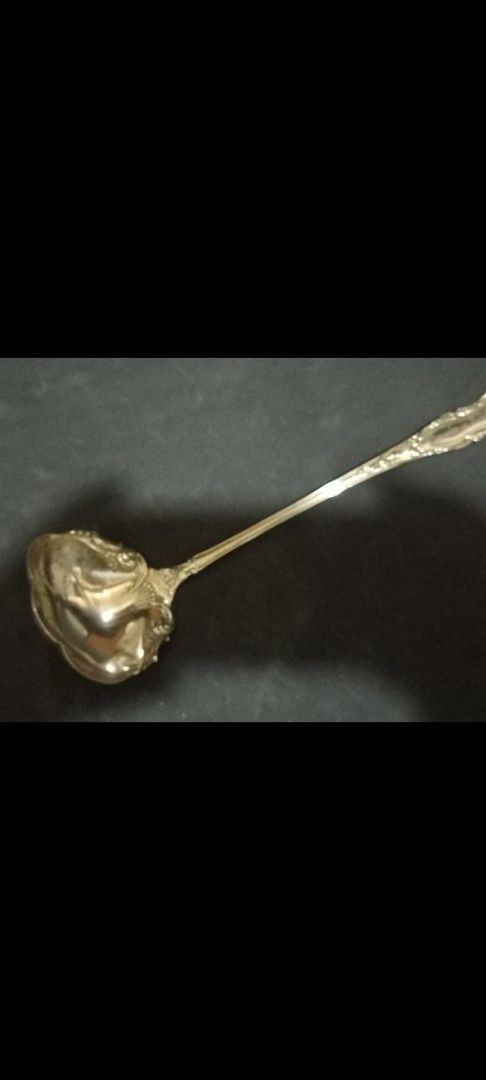 Rogers Nickel Silver Ladles Set (Category: Cookware & Accessories) located in Manila. Submitted by luckyeagle-7ff8 (Listing ID 1460744772, Image 2). Description: - Set of 2 vintage ladles - Marked 'Rogers Nickel Silver' - One ladle with a simple round bowl - One ladle with a decorative scalloped edge bowl and ornate handle - Ideal for serving soups, stews, or sauces - Adds a classic, elegant touch to your table setting.