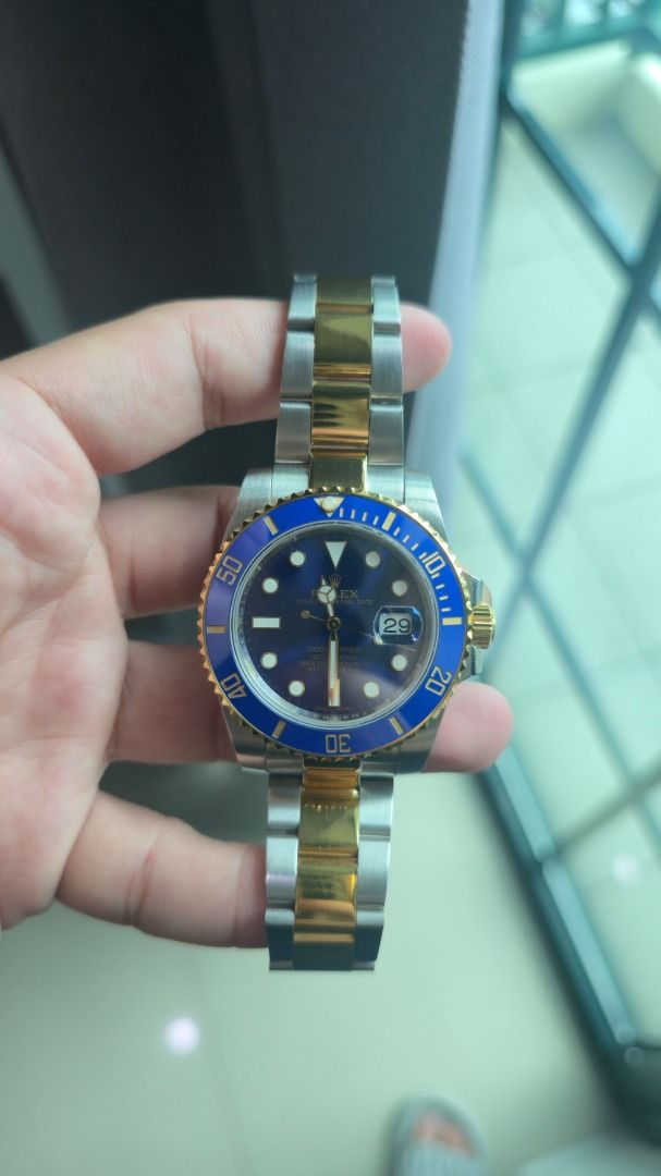 Rolex Submariner Two-Tone Blue Dial Automatic Watch (Category: Luxury Watches) located in Caloocan City. Submitted by kieschz0810 (Listing ID 1460720071, Image 1). Description: - Midtier Clone (Swiss 3135 Movement) - 2.5x Date Window Magnification Unlike Japan Clones - Thin Rehaut Similar to OG - Blue Lume Selling for rush price for our anniversary expenses.