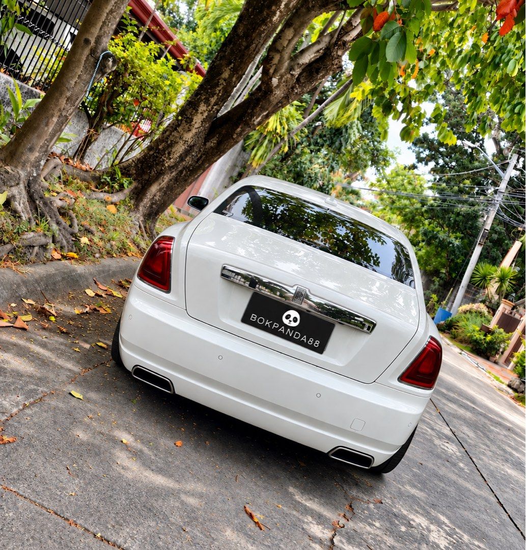 Rolls-Royce Ghost 6.6 (A) (Category: Used Cars) located in Muntinlupa City. Submitted by bokpanda88 (Listing ID 1460865230, Image 2). Description: 2014 Rolls Royce Ghost White V12 8-Speed Automatic Pristine Maintained Bespoke Interior Current SRP of 40,000,000 12,800,000 only 🐼 09778462656.