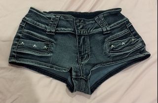 (Category: ) located in . Submitted by kaomojiis (Listing ID 1460842499, Image 1). Description: .