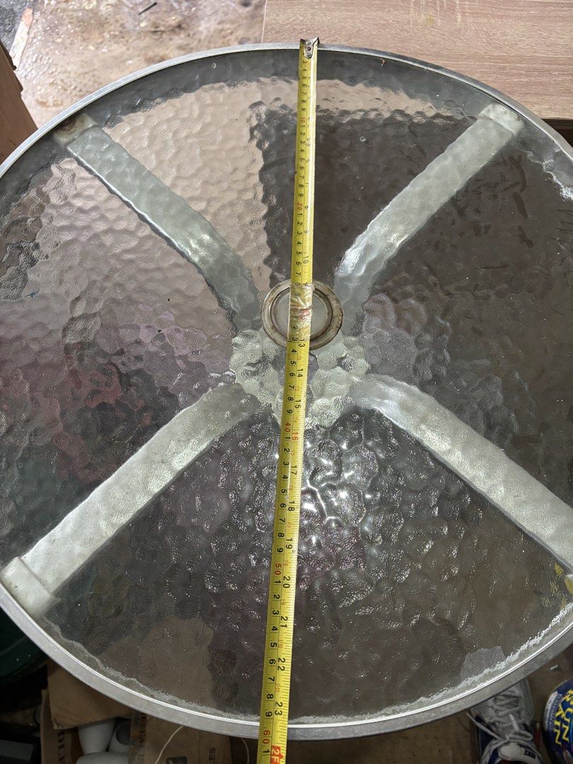 Round Table (Category: Other Home Decor) located in Las Pinas. Submitted by whoshotcupid (Listing ID 1460892598, Image 2). Description: .