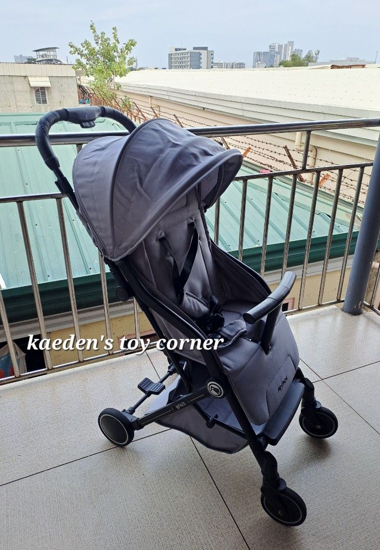 RYAN GRAM STROLLER (Category: Strollers) located in Cebu City. Submitted by kaedenscebu (Listing ID 1460886760, Image 3). Description: RYAN GRAM STROLLER ▪︎Age suitable : Newborn upto 4yrs old ▪︎Cabin size travel stroller ▪︎Ryan ( made in korea) ▪︎One hand fold self stand ▪︎Multi position Recline ▪︎Lightweight compact fold ▪︎Extendable sun canopy ▪︎Peek a boo windor for ventilation ▪︎5 points harness ▪︎Large shopping basket ▪︎Wheel suspension ▪︎3