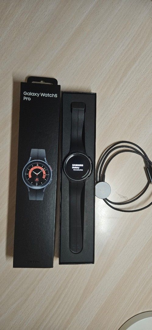 Samsung Galaxy Watch 5 Pro (Category: Wearables & Smart Watches) located in Antipolo. Submitted by g25246 (Listing ID 1460751741, Image 3). Description: Up for grabs is a slightly used Samsung Galaxy Watch 5 Pro (45mm Titanium) in excellent condition. Complete set with original box and original charging cable! ​Package Inclusions: ​Samsung Galaxy Watch 5 Pro (45mm Titanium) ​Original Samsung Galaxy Watch Charging Cable ​Original Box & Documentati