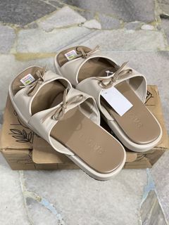 (Kategori: ) berada di . Dikirim oleh starrystuff (ID iklan 1460800364, Gambar 1). Deskripsi: .