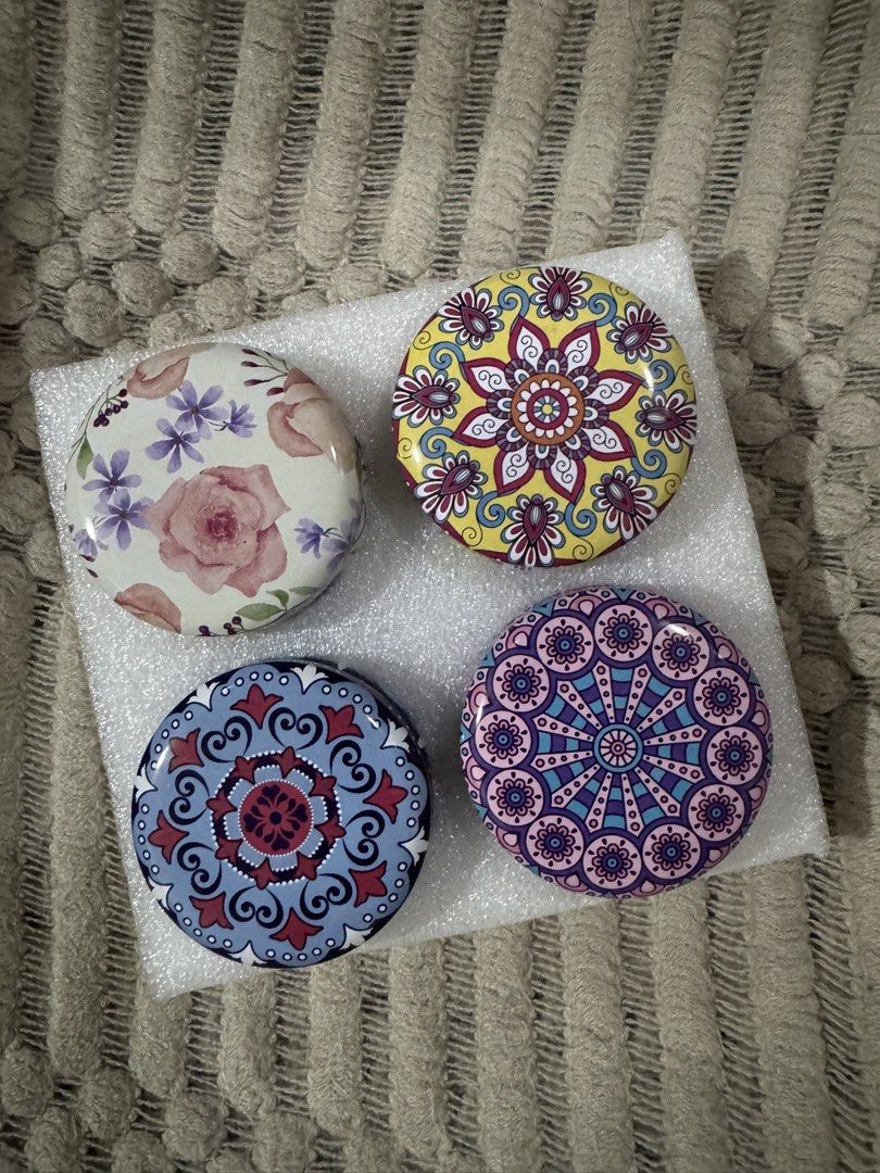 Scented Candles (Set of 4) (Category: Other Home Decor) located in Manila. Submitted by gailed (Listing ID 1460719605, Image 1). Description: .