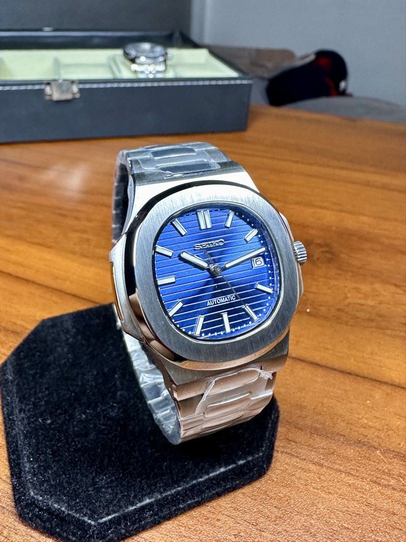 Seiko Nautilus Blue Dial — 41mm (Category: Men's Watches) located in Binan City. Submitted by carlories26 (Listing ID 1460802957, Image 1). Description: Seiko Nautilus Blue Dial — 41mm ⌚ Specifications: • Case: 41mm, 316L Stainless Steel • Case Thickness: 12mm • Case Back: Exhibition Style with Sapphire Crystal • Movement: Seiko NH35 Automatic • Crystal: Sapphire Crystal 💰 Payment: GCash / Cash 📦 Delivery: Lalamove / J&T / LBC 🤝 Meetup: Sta. R