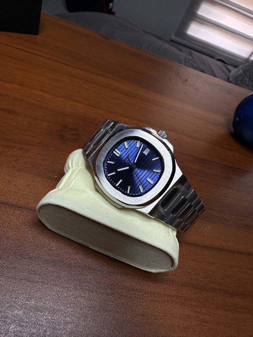 Seiko Nautilus Blue Dial — 41mm (Category: Men's Watches) located in Binan City. Submitted by carlories26 (Listing ID 1460802957, Image 2). Description: Seiko Nautilus Blue Dial — 41mm ⌚ Specifications: • Case: 41mm, 316L Stainless Steel • Case Thickness: 12mm • Case Back: Exhibition Style with Sapphire Crystal • Movement: Seiko NH35 Automatic • Crystal: Sapphire Crystal 💰 Payment: GCash / Cash 📦 Delivery: Lalamove / J&T / LBC 🤝 Meetup: Sta. R
