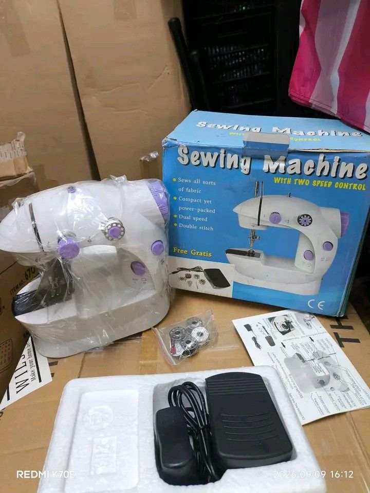 Sewing Machine (Category: Looking For) located in Manila. Submitted by zealshark_101b0c (Listing ID 1460741085, Image 1). Description: .