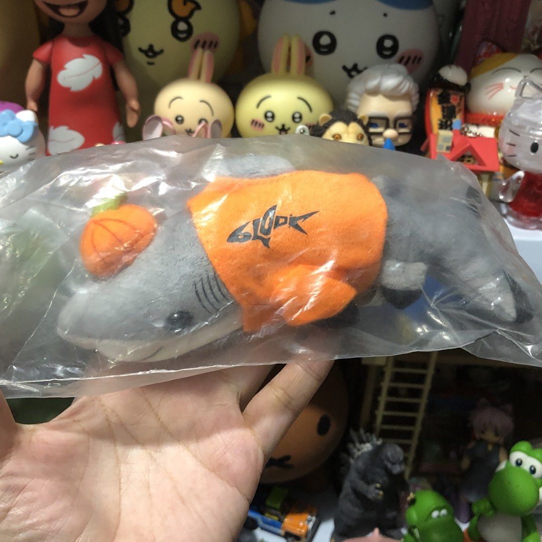Shark Halloween Edition Plush Toy (Category: Infant Playtime) located in Quezon City. Submitted by kitsune.treasures (Listing ID 1460795777, Image 1). Description: 3 pcs Available *First to pay policy! *1 day reservation only. Failure to pay on time, auto cancel. 📍Quezon City * MOD: J&T | Lalamove * MOP: GCASH | BPI 📦ON HAND AND READY TO SHIP! CONDITION: WHAT YOU SEE IS WHAT YOU GET. Dimensions: Kindly check the photos for the actual measuremen