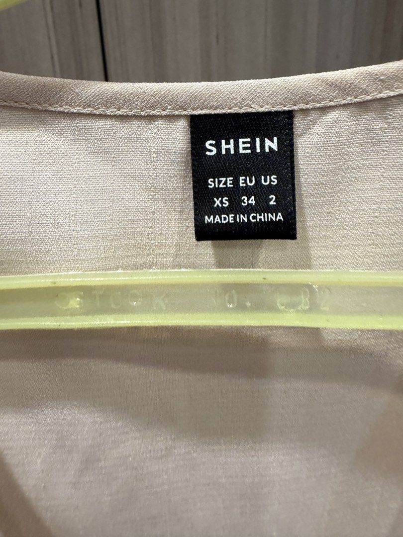 2 pcs Shein beige n white top (Category: Others Tops) located in Quezon City. Submitted by chic_styleph (Listing ID 1460892066, Image 2). Description: .