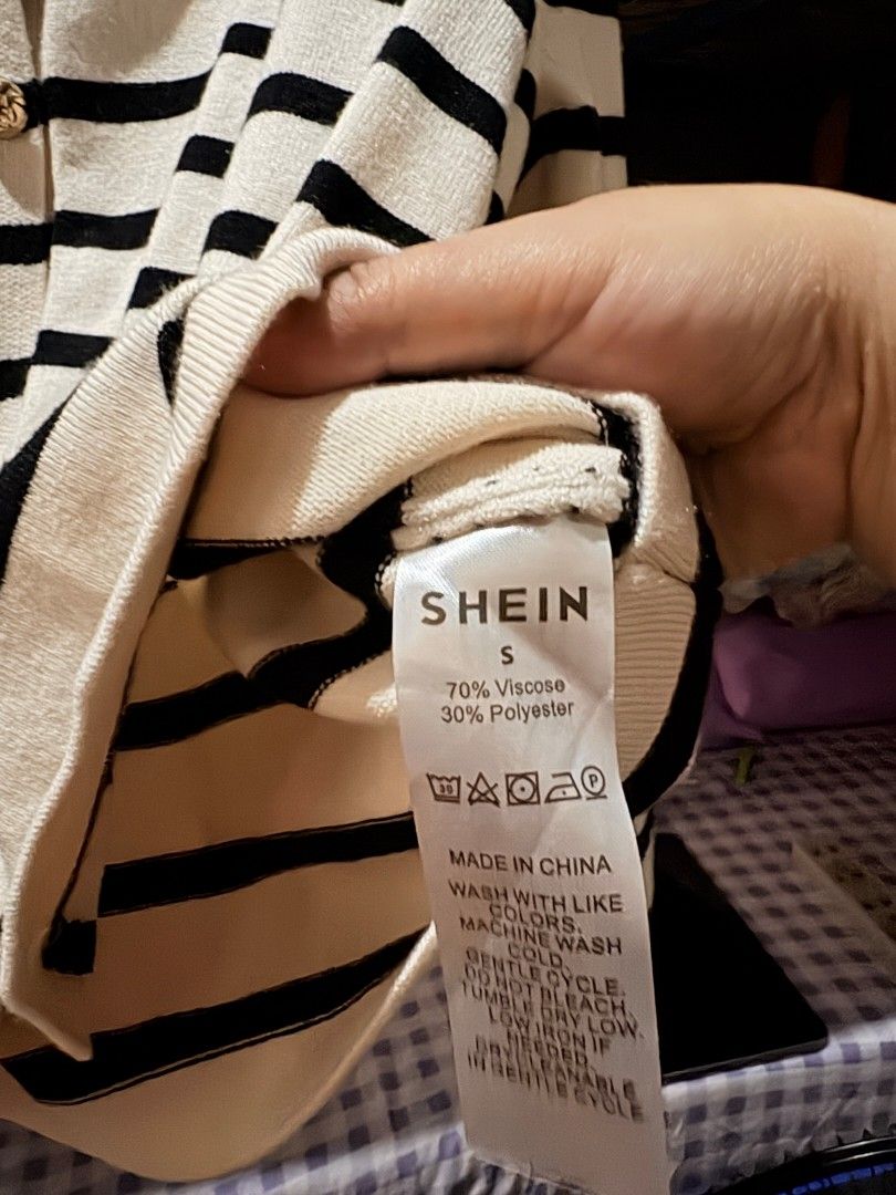 Shein cardigan (Category: Longsleeves) located in Manila. Submitted by dollyshousecollection (Listing ID 1460780372, Image 3). Description: shein brand size small never been used.