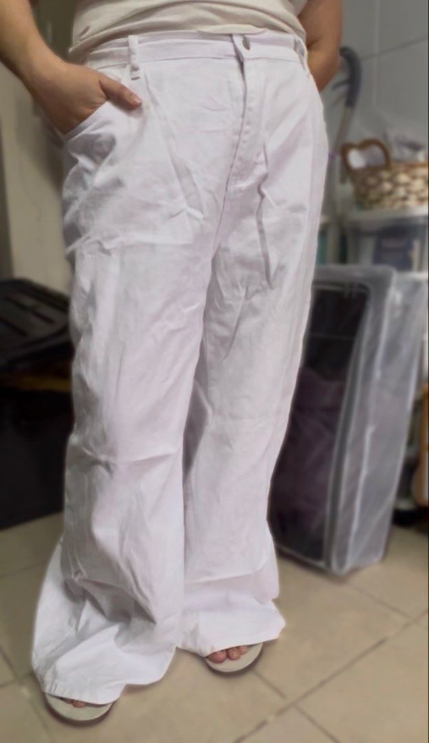 SHEIN CURVE White Wide Leg Pants “PLuS SiZe” (Category: Other Bottoms) located in Surigao. Submitted by boonz71_1971 (Listing ID 1460880187, Image 1). Description: “Declutter sale - for PLuS SiZe women” - waist 38” length 39” - SHEIN CURVE White Wide Leg Pants - Size: 3XL - Material: Denim - Features: Elastic waistband at the back, two side pockets, two back pockets - Style: Casual wear.