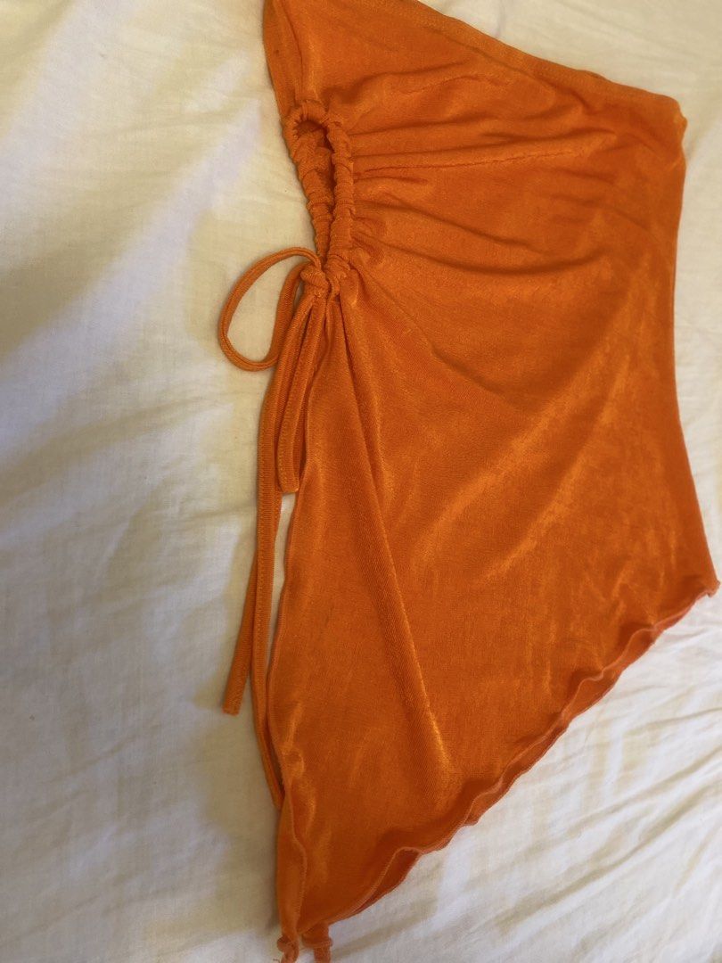 SHEIN Drawstring Side Asymmetrical Summer Tube Top (Category: Others Tops) located in Tacloban City. Submitted by hygbabali22 (Listing ID 1460809176, Image 2). Description: .