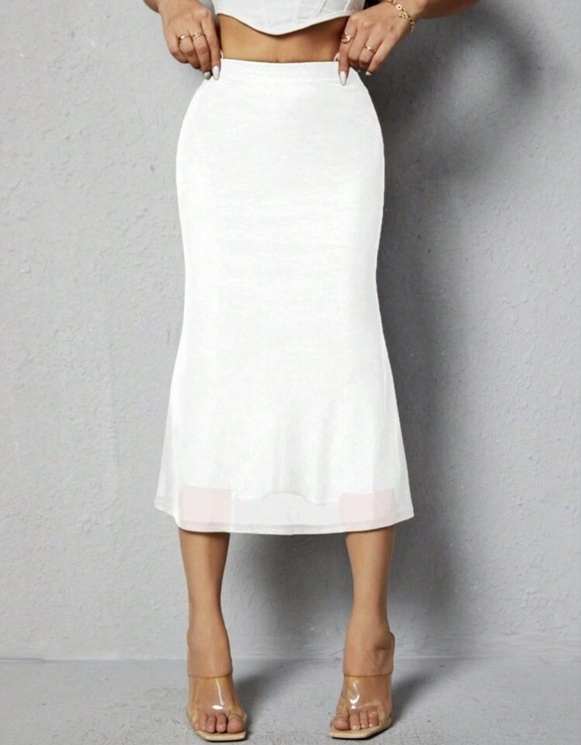 SHEIN White Skirt (Category: Skirts) located in Lubao. Submitted by lovedbyk8 (Listing ID 1460804386, Image 1). Description: .