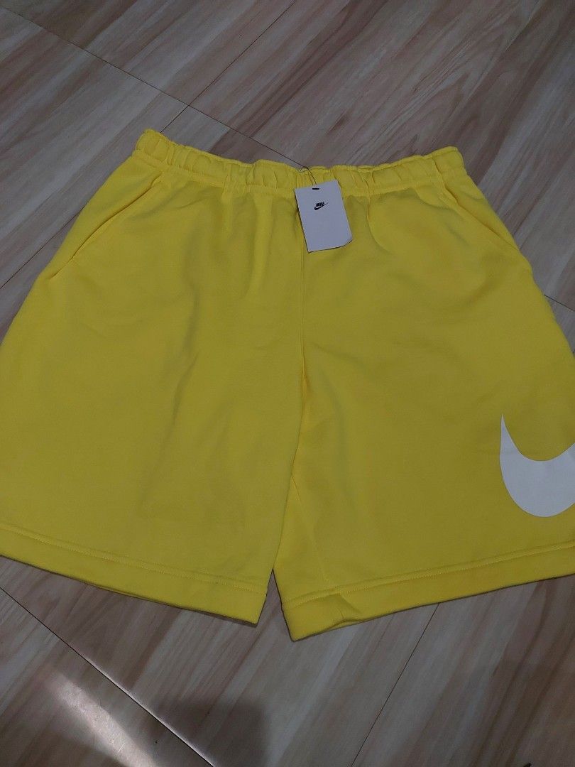 Short (Category: Shorts) located in Manila. Submitted by kristinera72772 (Listing ID 1460896856, Image 3). Description: .