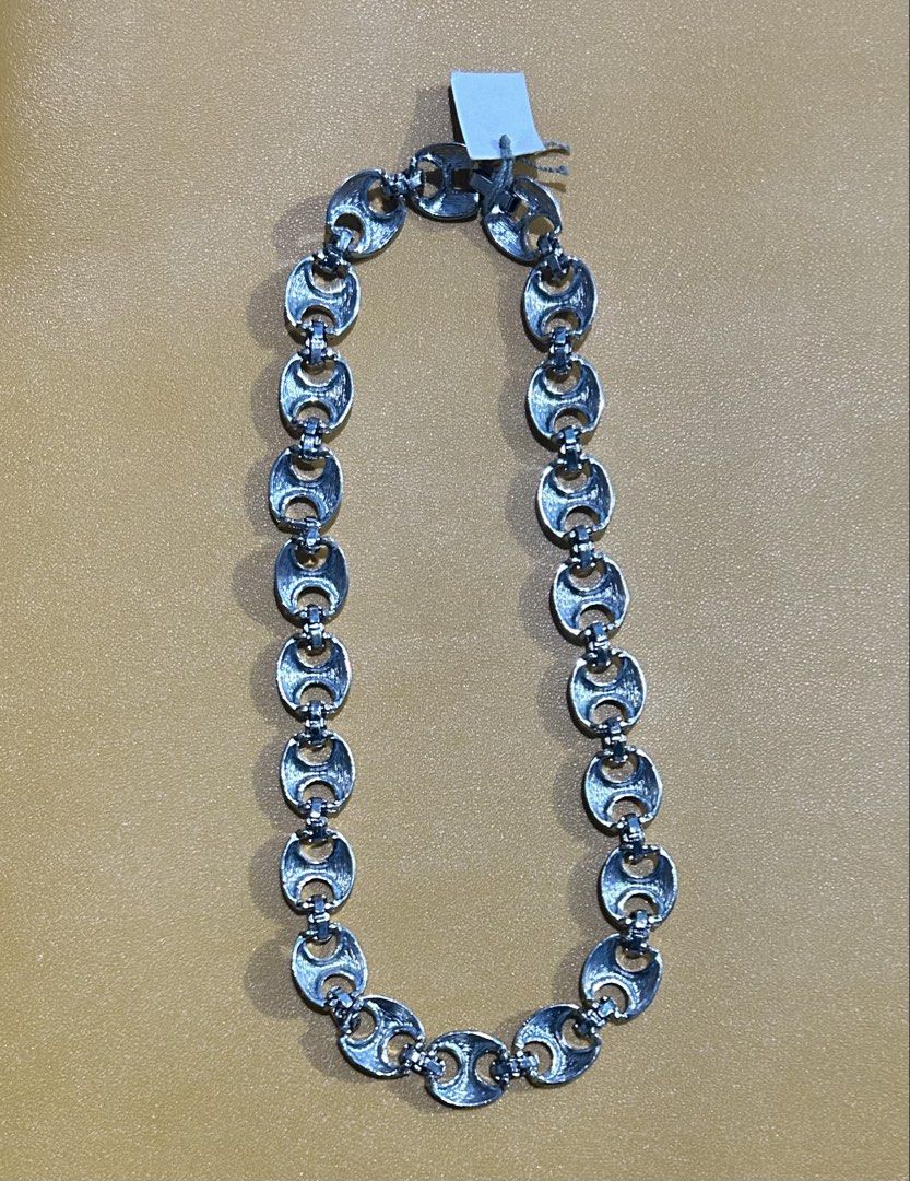 Silver -Tone Chunky Necklace (Category: Necklaces) located in Imus. Submitted by swiftfire_39c538 (Listing ID 1460768378, Image 2). Description: From Japan Surplus Fashion runway accessory Silver -Tone Chunky Necklace With Tag Costume Jewelry SRP 1,210.