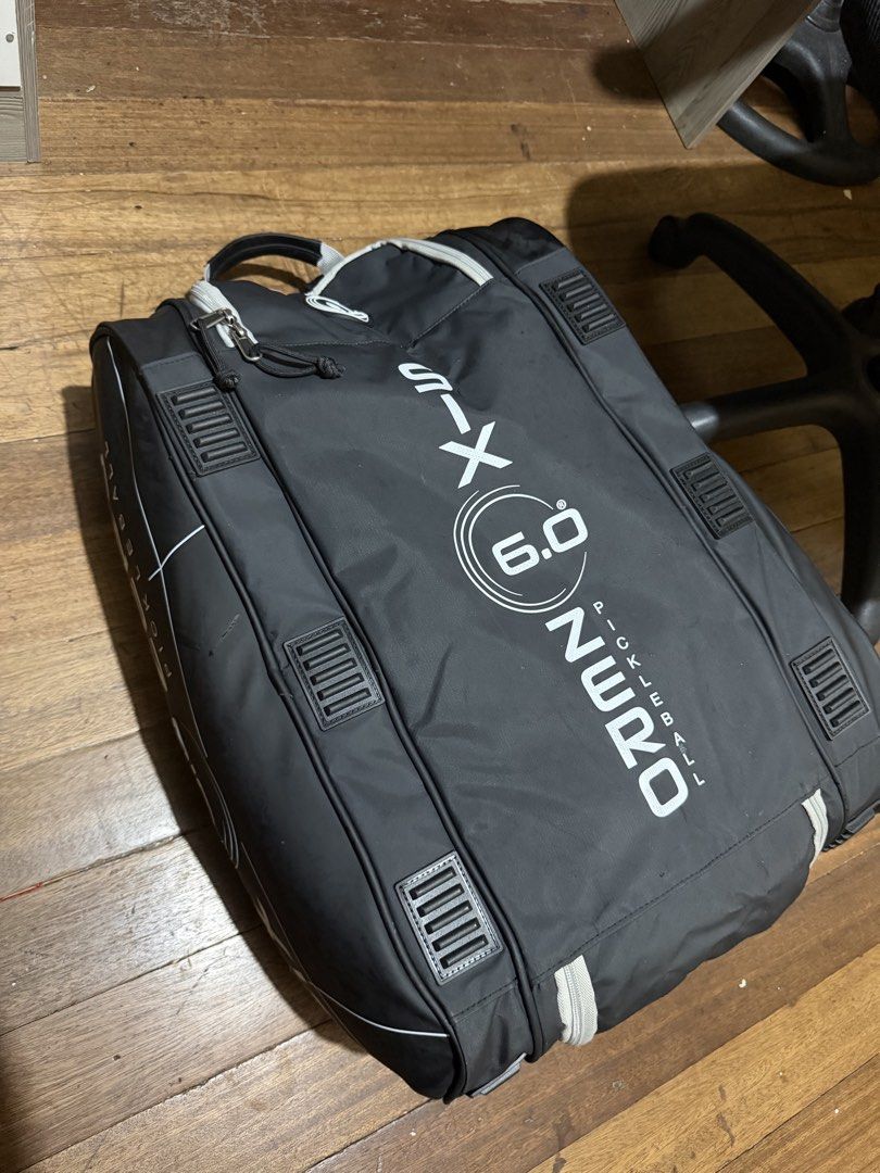 Six Zero Pickleball Bag (Category: Racket and Ball Sports) located in Paranaque City. Submitted by quimdeloviar (Listing ID 1460894996, Image 1). Description: Selling my Used Six Zero Pickleball Bag. Or Swap to any pickleball bag. DM ME RFS - Too big for me 😁👍🏼 Issue has small miss thread on the side pocket and 2 minimal scratch..