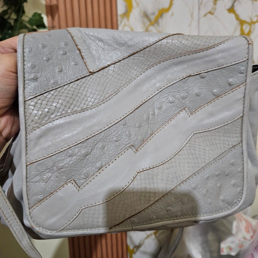 SM CHIRATO vintage 1980s multi-texture patchwork flap crossbody bag (Category: Cross-body Bags) located in Digos. Submitted by marianfinds (Listing ID 1460791784, Image 2). Description: (need cleaning)Authentic/preloved item. Actual photos posted. Please check all photos and details carefully before purchasing. Minor signs of use may be present. 📌Please manage your expectations this is not brandnew Walk in buyers are always welcome!✨️ 📍Location