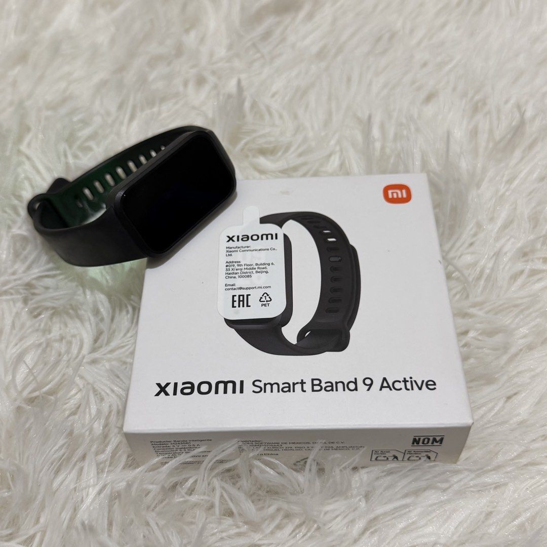 smart watch (Category: Wearables & Smart Watches) located in Makati City. Submitted by find.me.no (Listing ID 1460719570, Image 1). Description: .