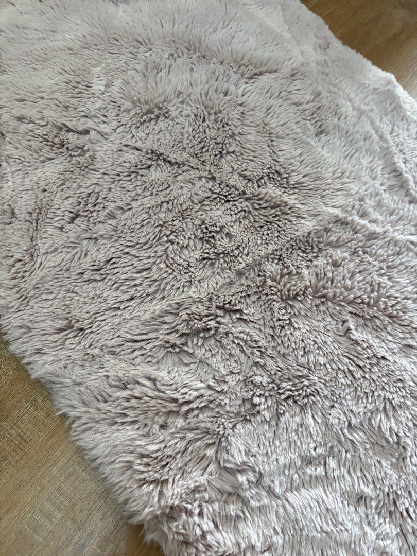 Sofa cover (Category: Other Home Decor) located in Dipolog. Submitted by playmatesfriend.ph (Listing ID 1460915544, Image 3). Description: .