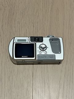 （分類：）位於 。 由 hyainmcoi 提交（商品編號 1460908066，圖片 1）。簡介： 。