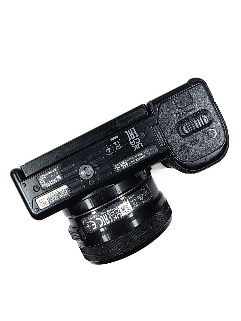 Sony ZVE10 + 16-50mm (Category: Cameras) located in Baguio. Submitted by acreoscamera (Listing ID 1460830353, Image 3). Description: Sony ZVE10 + 16-50mm ✨️️📸 Price: 29,999.00 Meet up Baguio or La trinidad Cosmetics: 8/10 (With slight signs of usage) Lens: No Fungus Shutter Count: 7,XXX No issues No more last priced AF and MF Working No repair history All buttons are functional ✨️Inclusions: 2x Battery + Charger Third Party strap Body cap and le