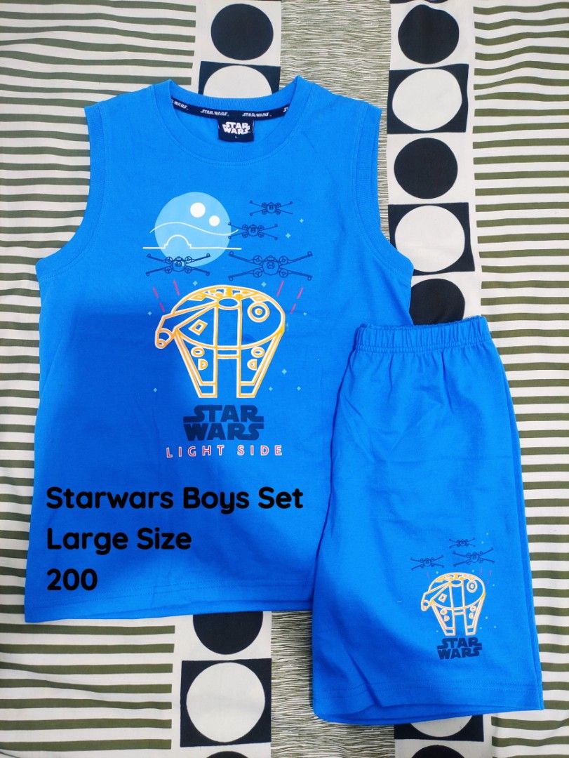 Starwars Boys Short Set (Category: Babies & Kids Fashion) located in Manila. Submitted by clrssh (Listing ID 1460743009, Image 1). Description: Starwars Boys Shorts Set Large Size.