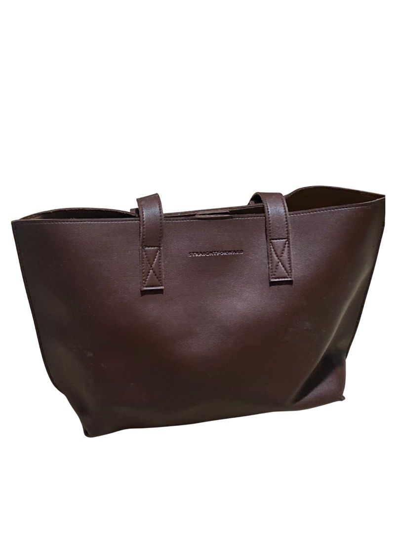 Straightforward DVL Largo Tote Bag - Brown (Category: Tote Bags) located in Navotas City. Submitted by sophiadnse (Listing ID 1460791985, Image 1). Description: JUST NEED WASH - Brand: Straightforward - Model: DVL Largo - Color: Brown - Material: Faux leather - Style: Tote bag - Features: Spacious, sturdy handles, simple and classic design - Ideal for: Everyday use.