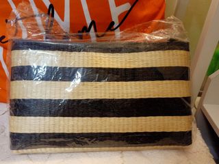 (Category: ) located in . Submitted by mavie527 (Listing ID 1460784945, Image 1). Description: .