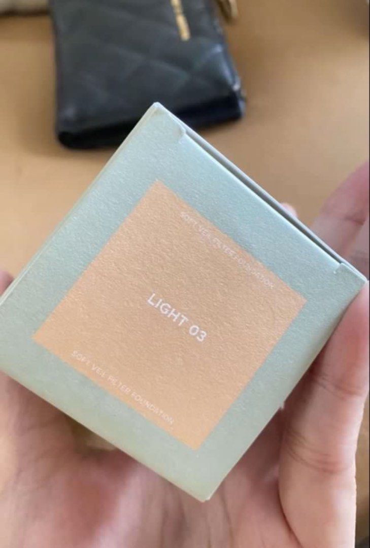Strokes Beauty Lab Soft Veil Filter Foundation Light 03 (Category: Makeup) located in Manila. Submitted by happy.flowersoil (Listing ID 1460797905, Image 3). Description: - Purchased at One Ayala store with official receipt worth 650 pesos and paper bag (Until 2029) - RFS (Used only 1 pump for swatching: GOOD AS NEW) - Shade: Light 03 (Light Neutral) - Finish: Soft Matte - Formula: Oil-free liquid foundation - Size: 35ml bottle - Benefit: Achieve