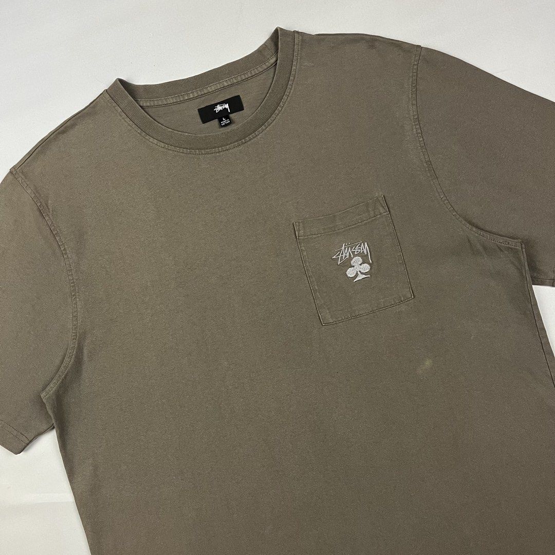 Stussy Spade Jars S/S Pocket Tee (Category: Tshirts & Polo Shirts ) located in Puerto Princesa. Submitted by paradise5300 (Listing ID 1460852403, Image 3). Description: Stussy Spade Jars S/S Pocket Tee Tagged Size: Large Dimensions inches length: 29 inches width: 22 Condition: Very good Color rate: 9.5 Flaws: discoloration part 1,199 shipping fee is not yet included. .