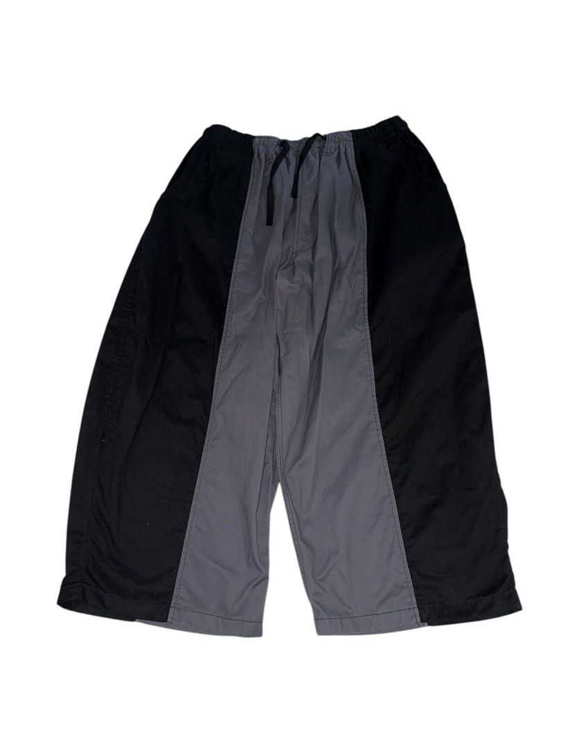 FS/FT SUOT NATIN PANTS (Category: Sleep and Loungewear) located in Caloocan City. Submitted by theeclutter (Listing ID 1460899288, Image 1). Description: suot natin two toned pants OSFM (fits up to 44” waist) used 2-3 times 3700 if trade looking for stuff from other local brands shipping thru lalamove or gogo xpress.