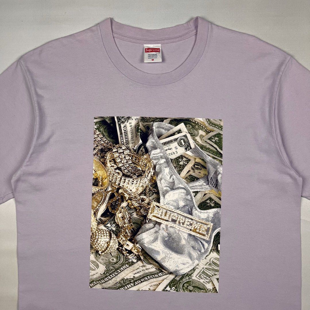 Supreme Bling Tee (Category: Tshirts & Polo Shirts ) located in Puerto Princesa. Submitted by paradise5300 (Listing ID 1460841899, Image 3). Description: Supreme Bling Tee Tagged Size: Medium Dimensions inches length: 29 inches width: 21 Condition: Excellent Color rate: 9.8 Flaws: None 1,999 shipping fee is not yet included. .
