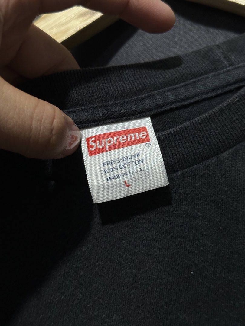 Supreme City Arc Logo Tee (Category: Tshirts & Polo Shirts ) located in Buenavista. Submitted by themodernrack (Listing ID 1460795924, Image 3). Description: Brand: Supreme Color: Black Style: Streetwear Graphic Tee (Features the New York skyline cityscape arc logo printed across the chest and original double-sided tag with authentic faint watermark) Tag Size: Large (L) (Fits Large / slightly boxy; see measurements) Condition: Good used condition