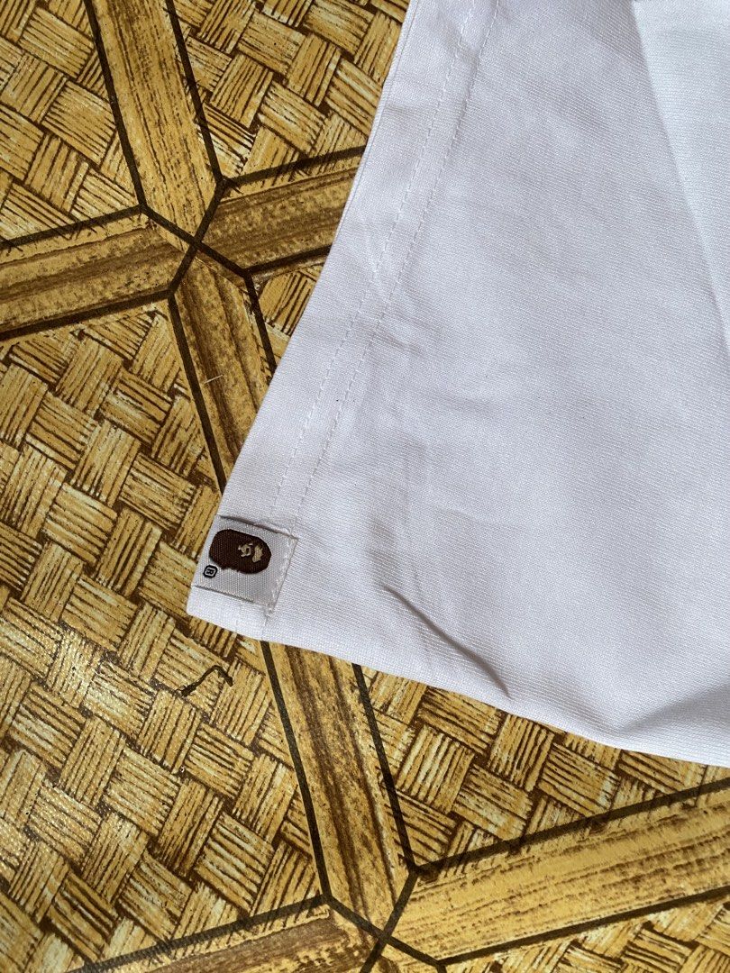 T SHIRT BAPE (Category: Tshirts & Polo Shirts ) located in Manila. Submitted by datboidats (Listing ID 1460793344, Image 3). Description: BAPE SHIRT EXCELLENT CONDITION 1,040 (SHIPPED) COMPLETE TAGS .