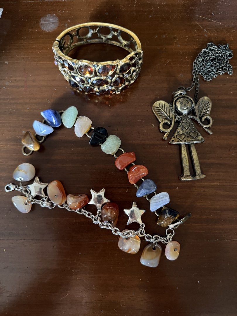 Take all assorted accessories (Category: Other Accessories) located in Caloocan City. Submitted by redkooky (Listing ID 1460789521, Image 1). Description: .
