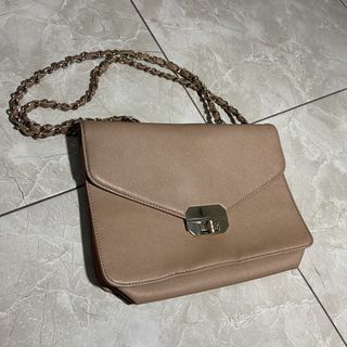 (Kategori: ) berada di . Dikirim oleh ivyloop (ID iklan 1460857231, Gambar 1). Deskripsi: .