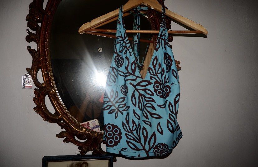 teal blue tankini (Category: Bikinis & Swimsuits) located in Muntinlupa City. Submitted by pink.poppies (Listing ID 1460857853, Image 2). Description: - can be worn as a topp - so cutee - kinda stretchy.