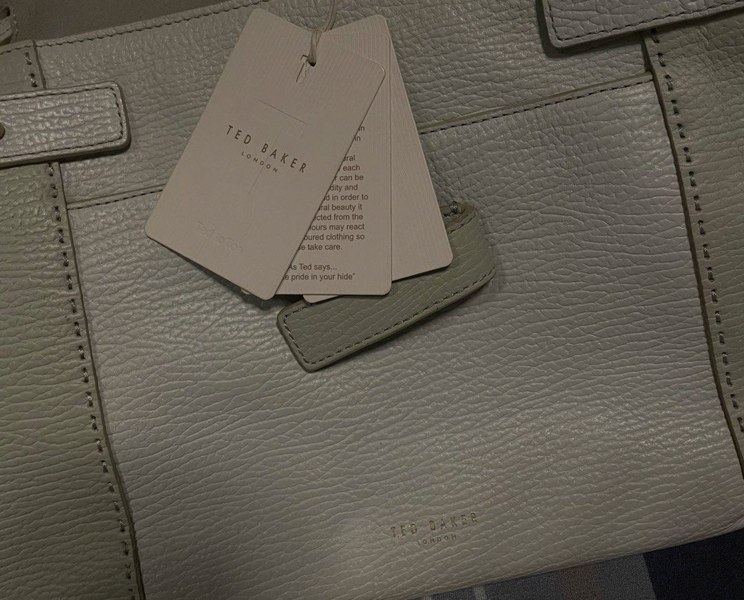 TED BAKER “ADELLE” METAL KEEPER CLASP SHOULDER BAG (Category: Shoulder Bags) located in Batangas. Submitted by raeleneperez (Listing ID 1460860258, Image 2). Description: selling my TED BAKER “ADELLE” shoulder bag in this gorgeous sage green color! honestly, it’s totally giving minimalist luxury vibes, like literally so aesthetic for daily use or when you’re just out running errands at BGC. condition: like, used but not abused at all. super well-
