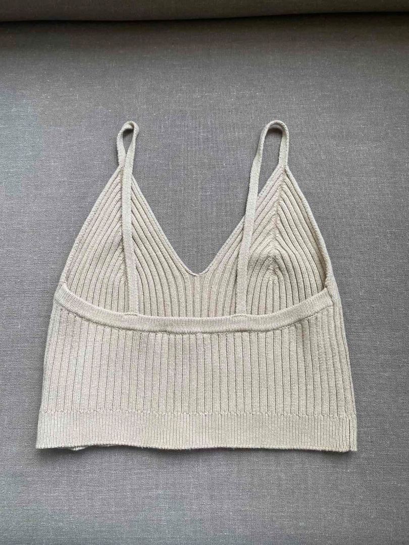 Terranova Beige Outer Banks Inspired Top (Category: Others Tops) located in Makati City. Submitted by chelseagulls (Listing ID 1460735393, Image 2). Description: Size: Medium Good for the beach Looks like that one Sarah Cameron top.