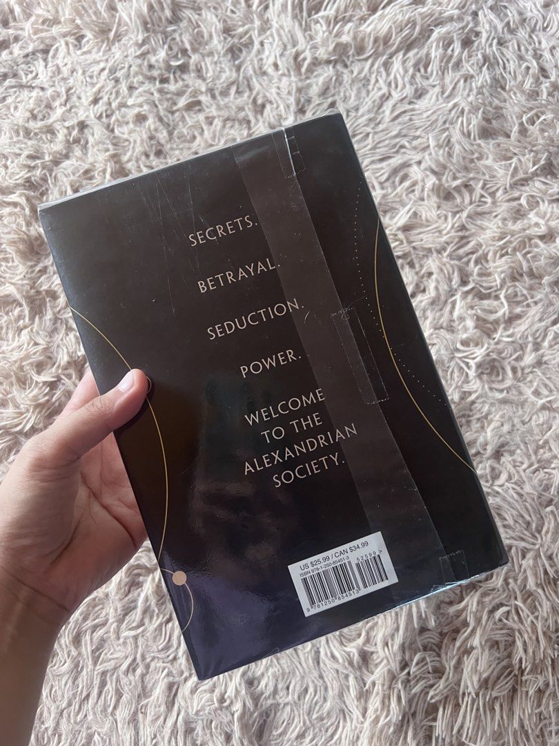 The Atlas Six - Olivie Blake (Category: Storybooks) located in Caloocan City. Submitted by kimm.chi (Listing ID 1460745545, Image 3). Description: The Atlas Six by Olivie Blake Hardbound copy.