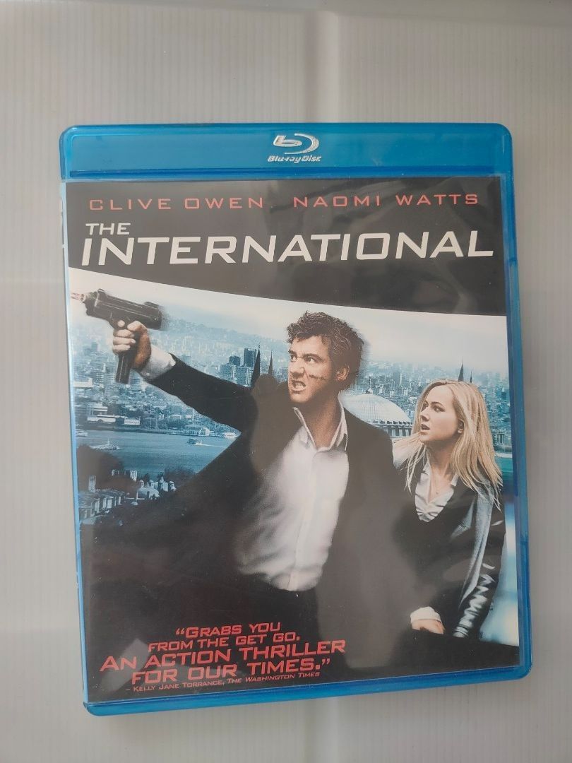 ㄍThe International 》Blu Ray （分類：音樂與媒體 - CD 及 DVD）位於 Hong Kong。 由 verysimpleman 提交（商品編號 1460733995，圖片 1）。簡介： 原裝正版BD一枚 中、英文字幕 鑽石山站面交。