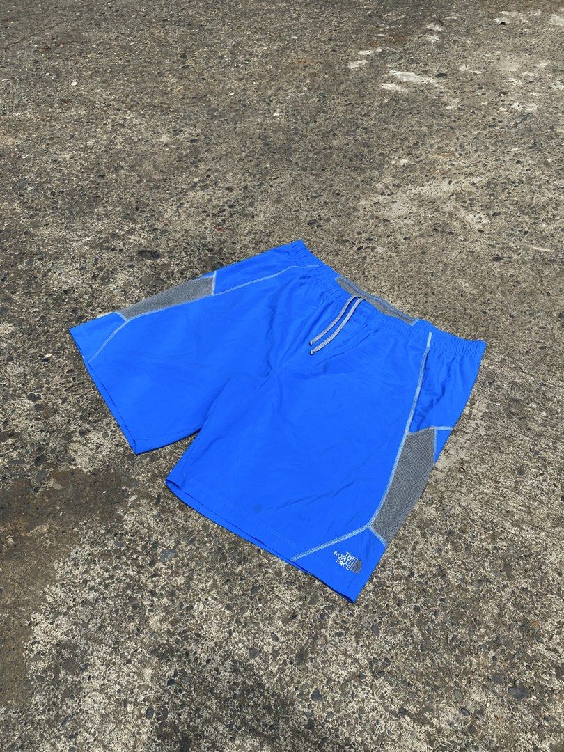 The North Face Men’s Dri-Fit Short (Category: Shorts) located in Manila. Submitted by kongkongthriftofficial01 (Listing ID 1460783475, Image 2). Description: -Good as new -Ready to use -Colorway: Blue -Dimension & Sizes W34-38 L19 Size XL on tag .