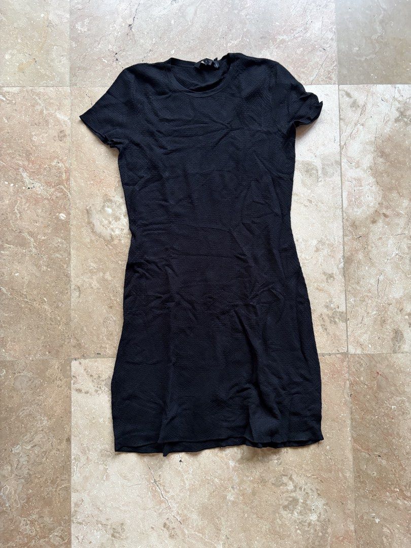 Theory Black Textured Mini Dress (Category: Dresses) located in Quezon City. Submitted by tidyup.lara (Listing ID 1460889172, Image 1). Description: Size S Shoulder 13.5” Bust 32” Waist 31” Length 35” Condition 8/10: used but in good condition .