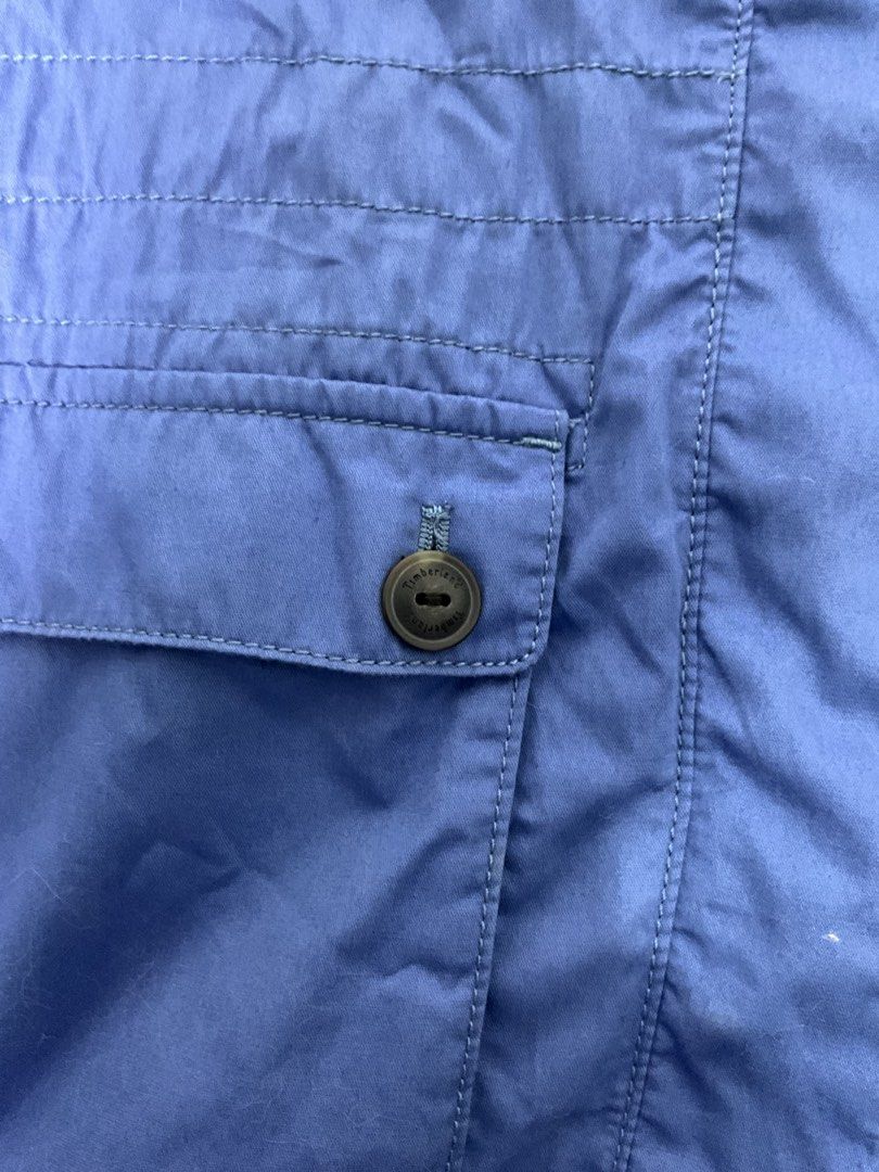 Timberland Blue Utility Jacket Size L/G (Category: Coats, Jackets and Outerwear) located in Taguig. Submitted by sitti.d (Listing ID 1460867524, Image 3). Description: Length-27 Width-20.5 Sleeves-24 Dm for more questions :).