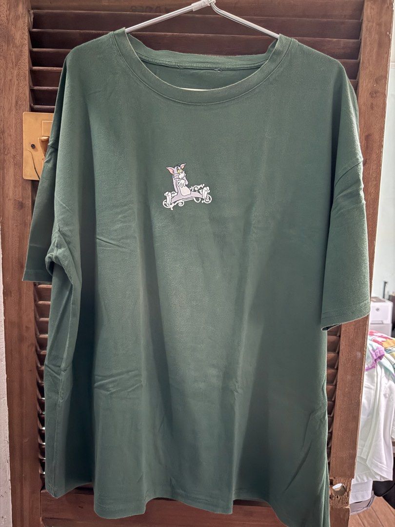 Tom and jerry shirt (Category: Shirts) located in San Pedro. Submitted by vennizventura (Listing ID 1460768606, Image 1). Description: With discoloration Please note: Color may slightly vary in photos due to lighting. 😊.