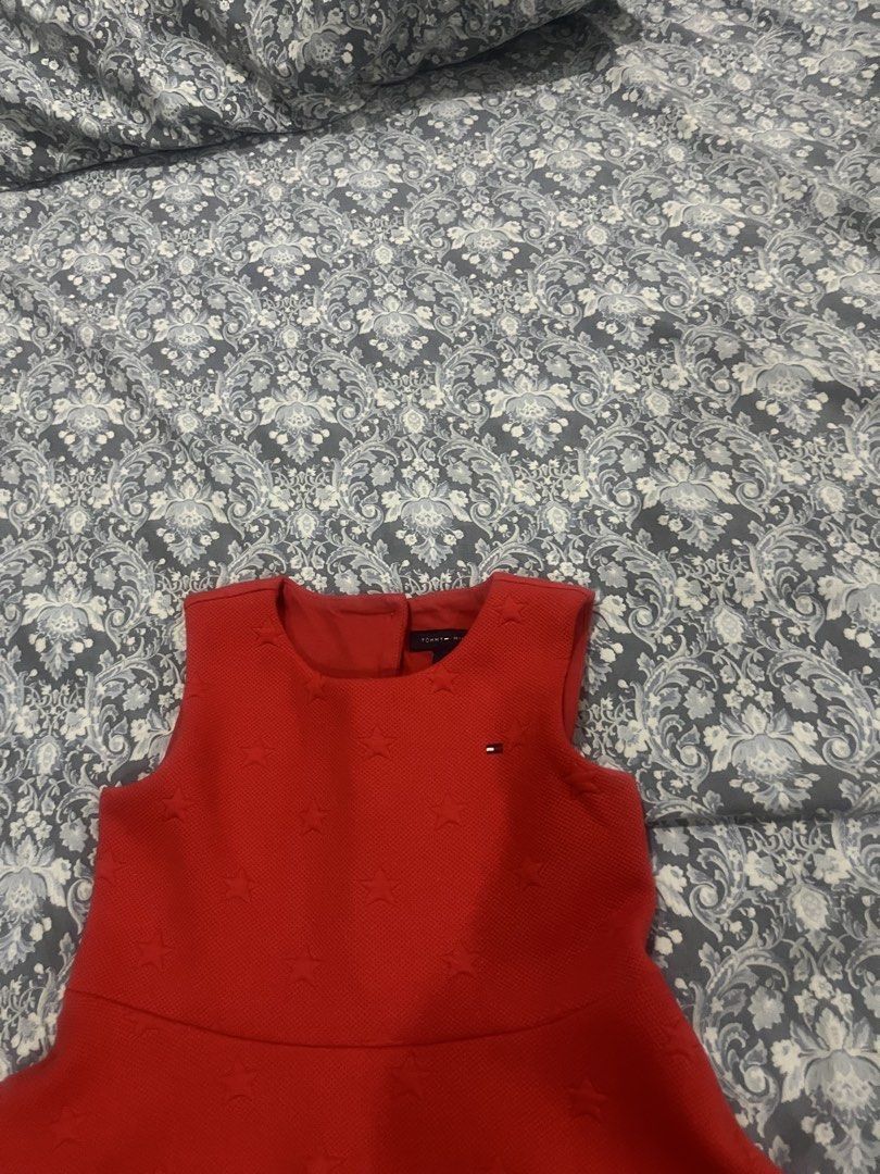 Tommy hilfiger dress (Category: Babies & Kids Fashion) located in Batangas. Submitted by gavsandrix (Listing ID 1460717138, Image 2). Description: Tommy dress 4t also fits 3-4 years old.