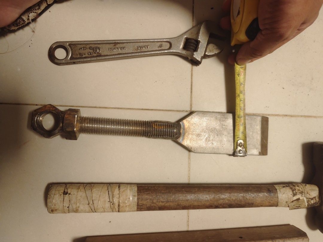 Tools bundle katam, hammer, wrench as is takes all (Category: Construction Tools & Equipment) located in Manila. Submitted by georgelmar99205 (Listing ID 1460907891, Image 3). Description: takes all as is.