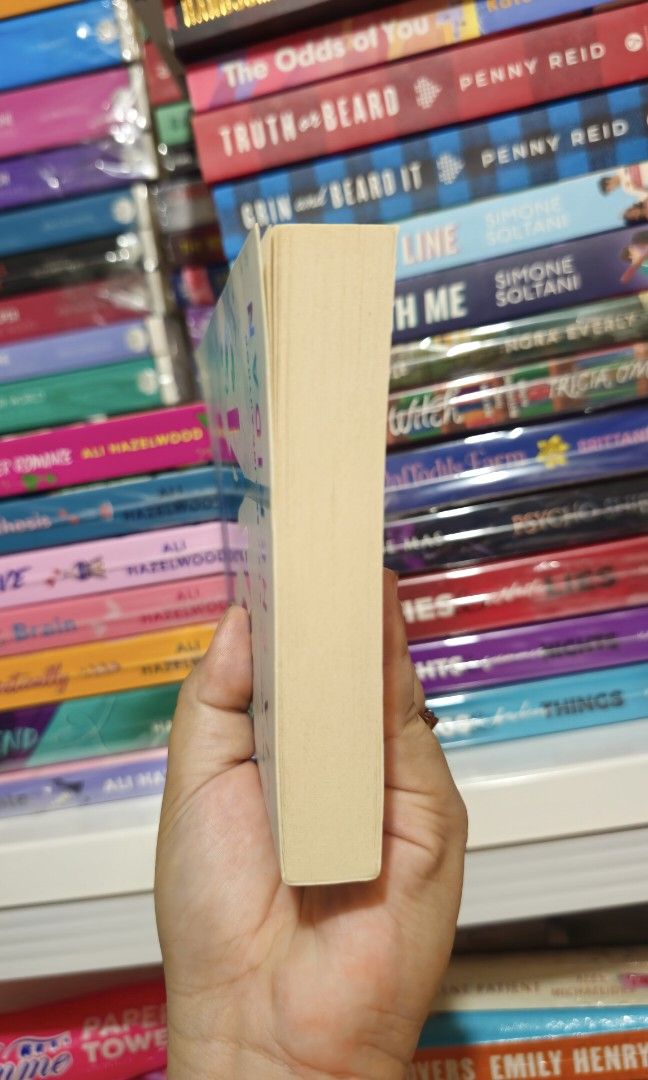 Travis- Mia Sheridan (Category: Storybooks) located in Manila. Submitted by maria.greys017 (Listing ID 1460815989, Image 3). Description: 📍SJDM, Bulacan 💸MOP: CASH-G, MARIBANK, BNK TRANSFERS 🚚MOD: Direct JnT (depends on location).