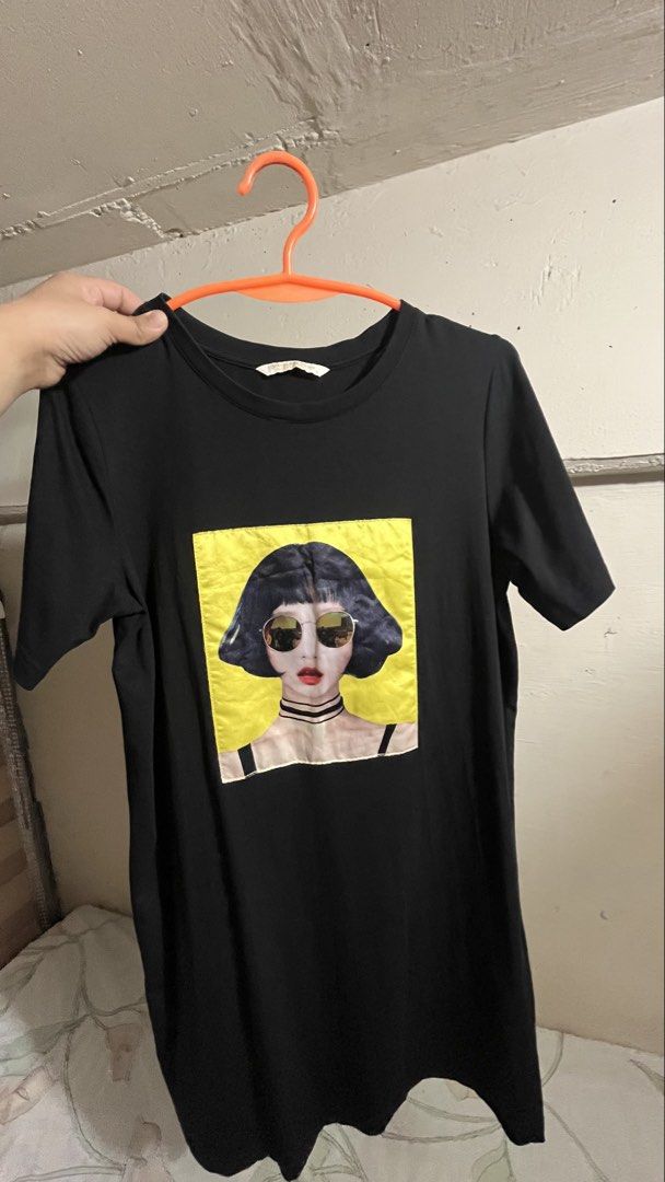T-Shirt Dress (Category: Dresses) located in Manila. Submitted by dayclutter (Listing ID 1460876932, Image 1). Description: W19” L32” Cotton fabric Color may vary due to lighting.